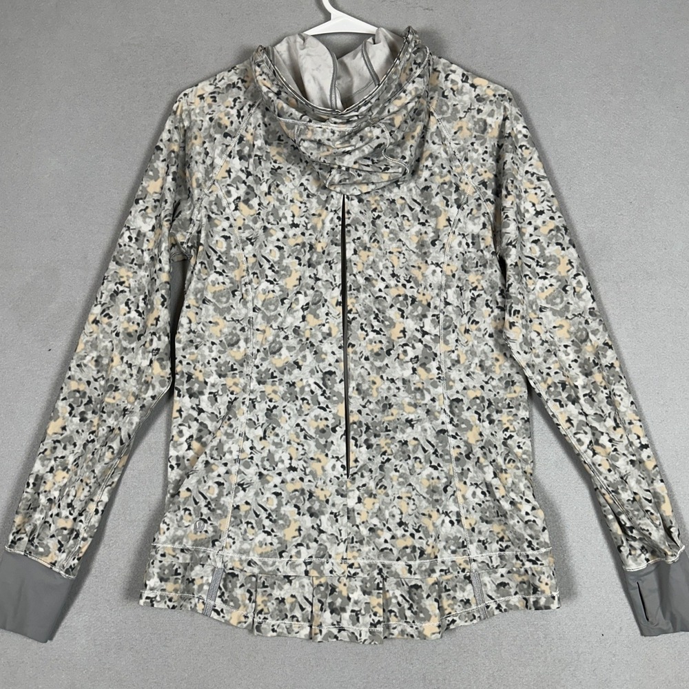 Lululemon Lightened Up Pullover Womens 6 Not So Petite Fleur Silver Spoon Grey
